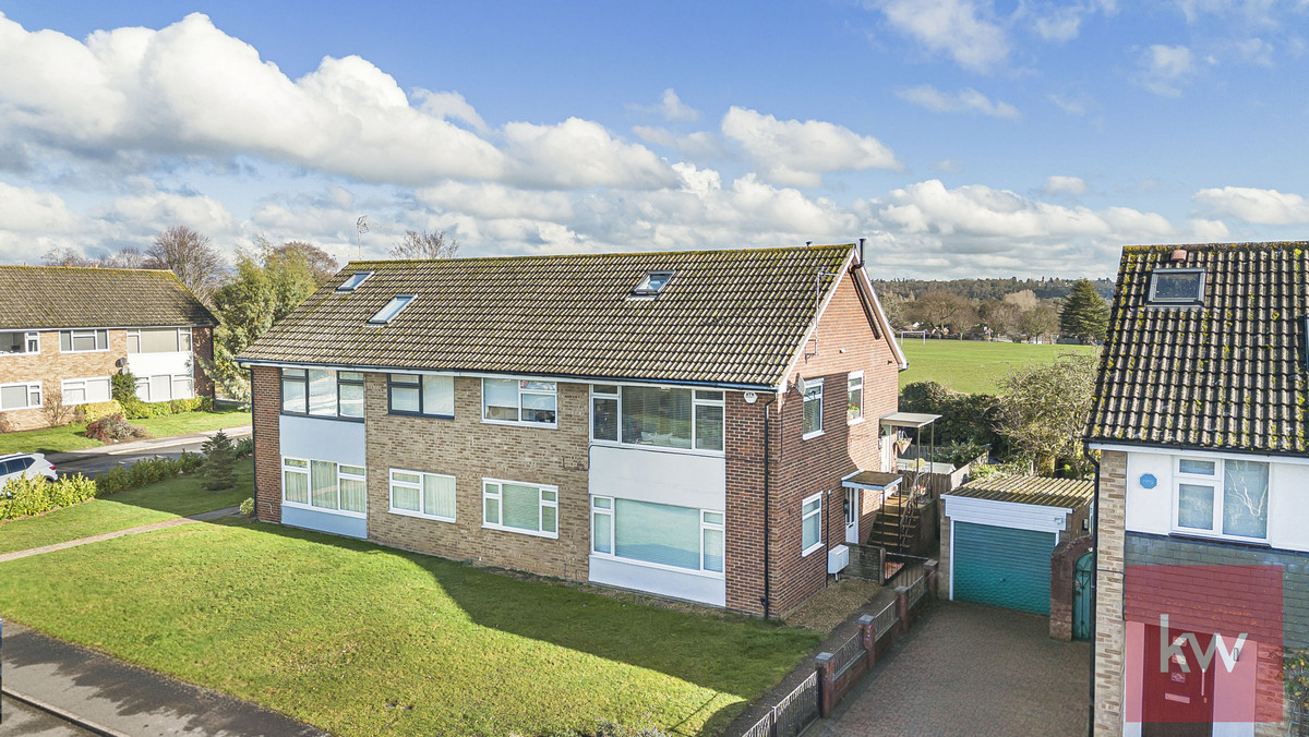 Broom Hill, Cookham, Maidenhead, SL6, photo 32
