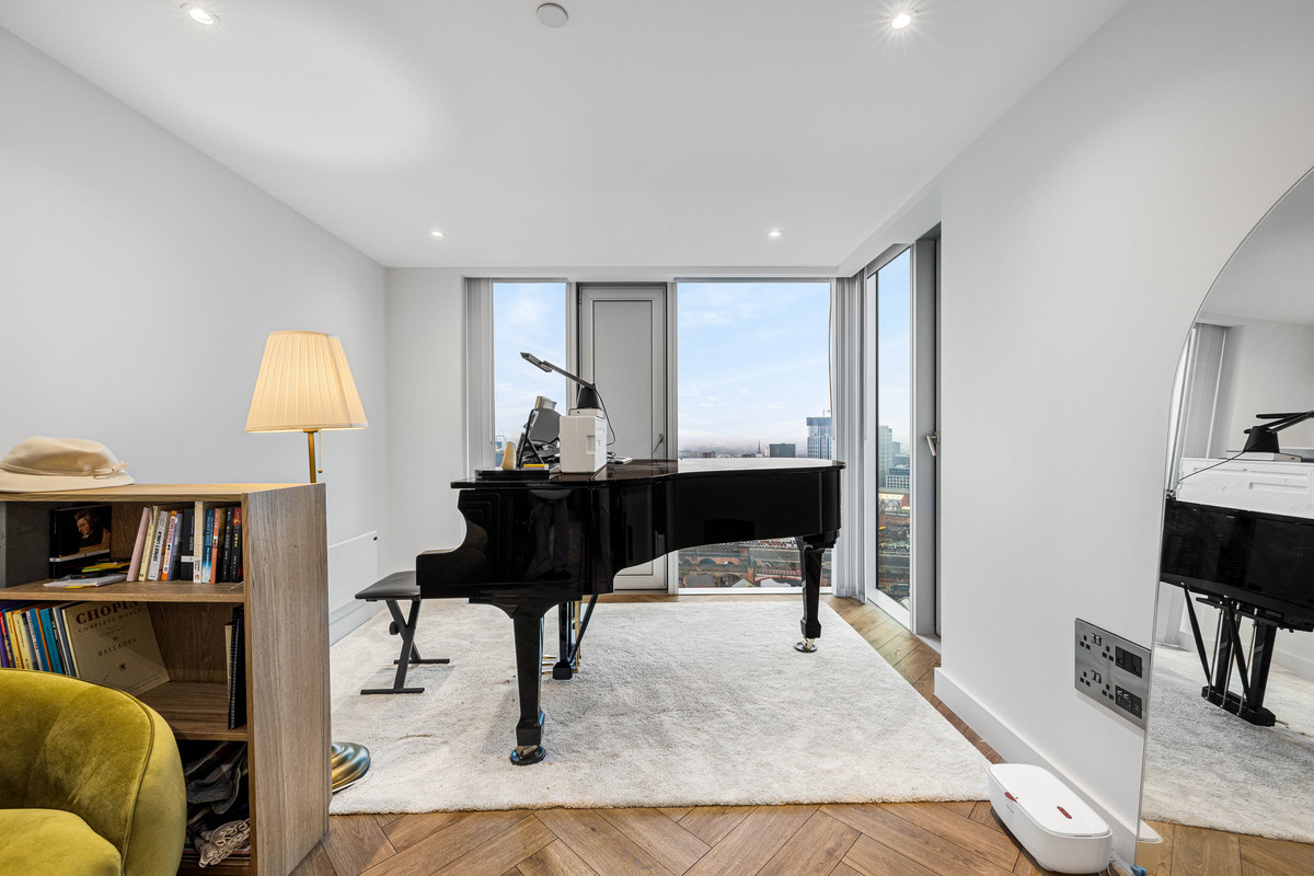 Elizabeth Tower, Manchester, M15, photo 2