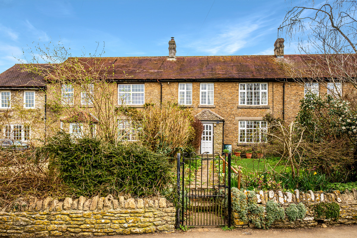 Stanton St. Quintin, Chippenham, SN14