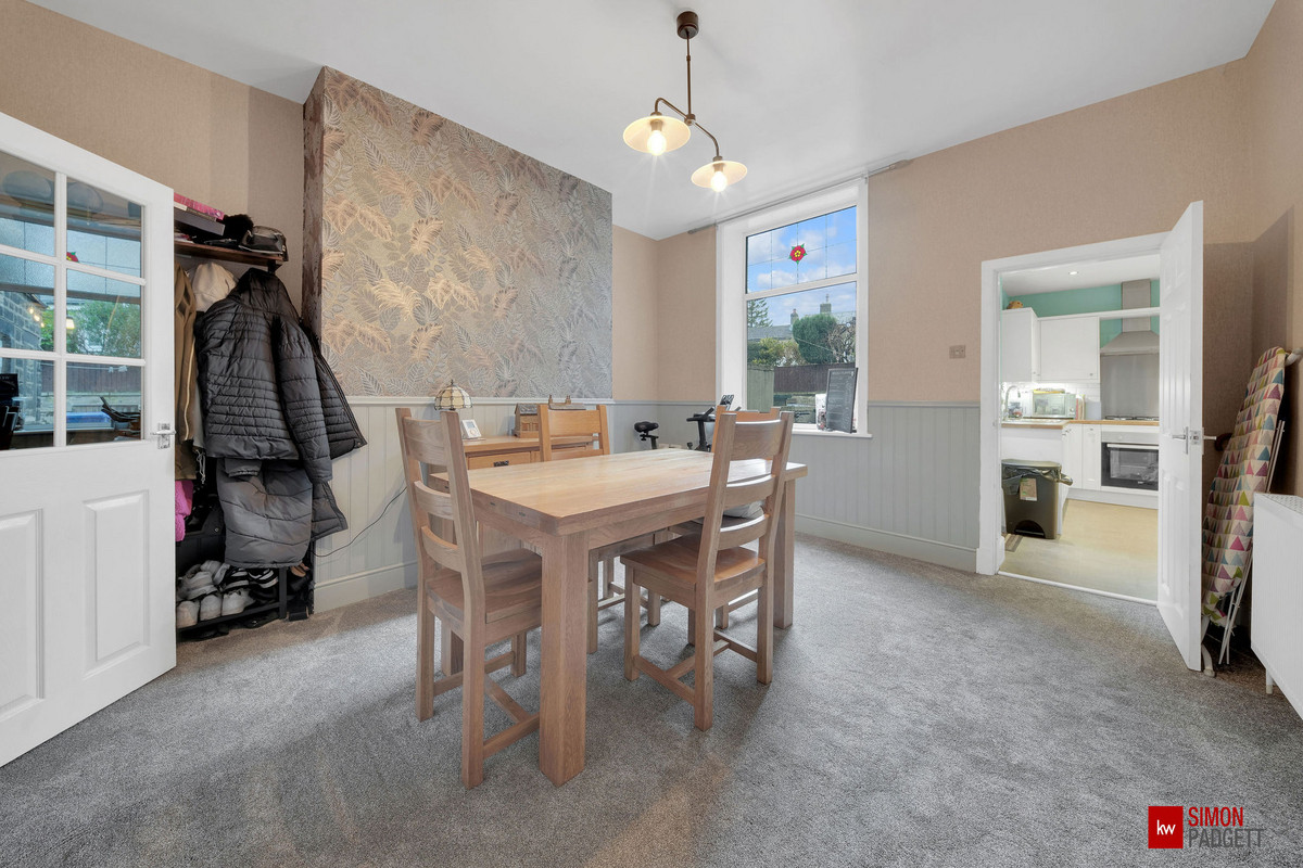 Keighley Road, Colne, BB8, photo 7