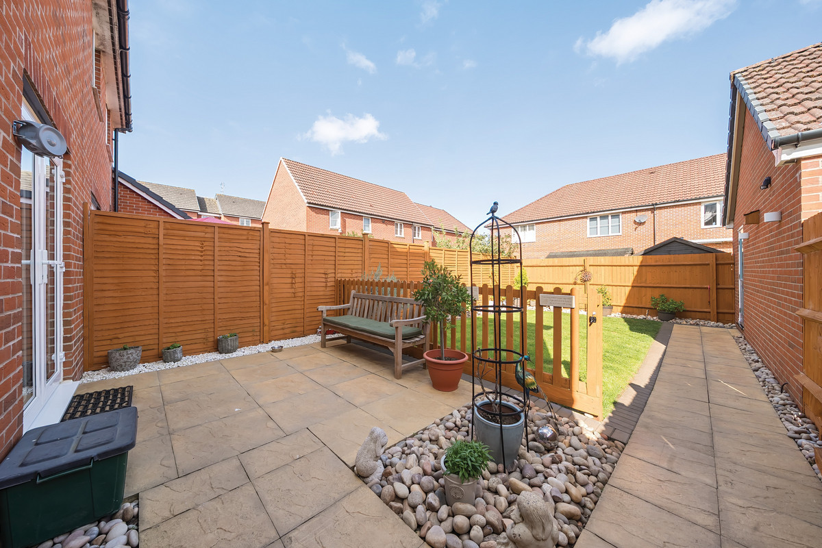Blue Cedar Close, Yate, BS37, photo 13