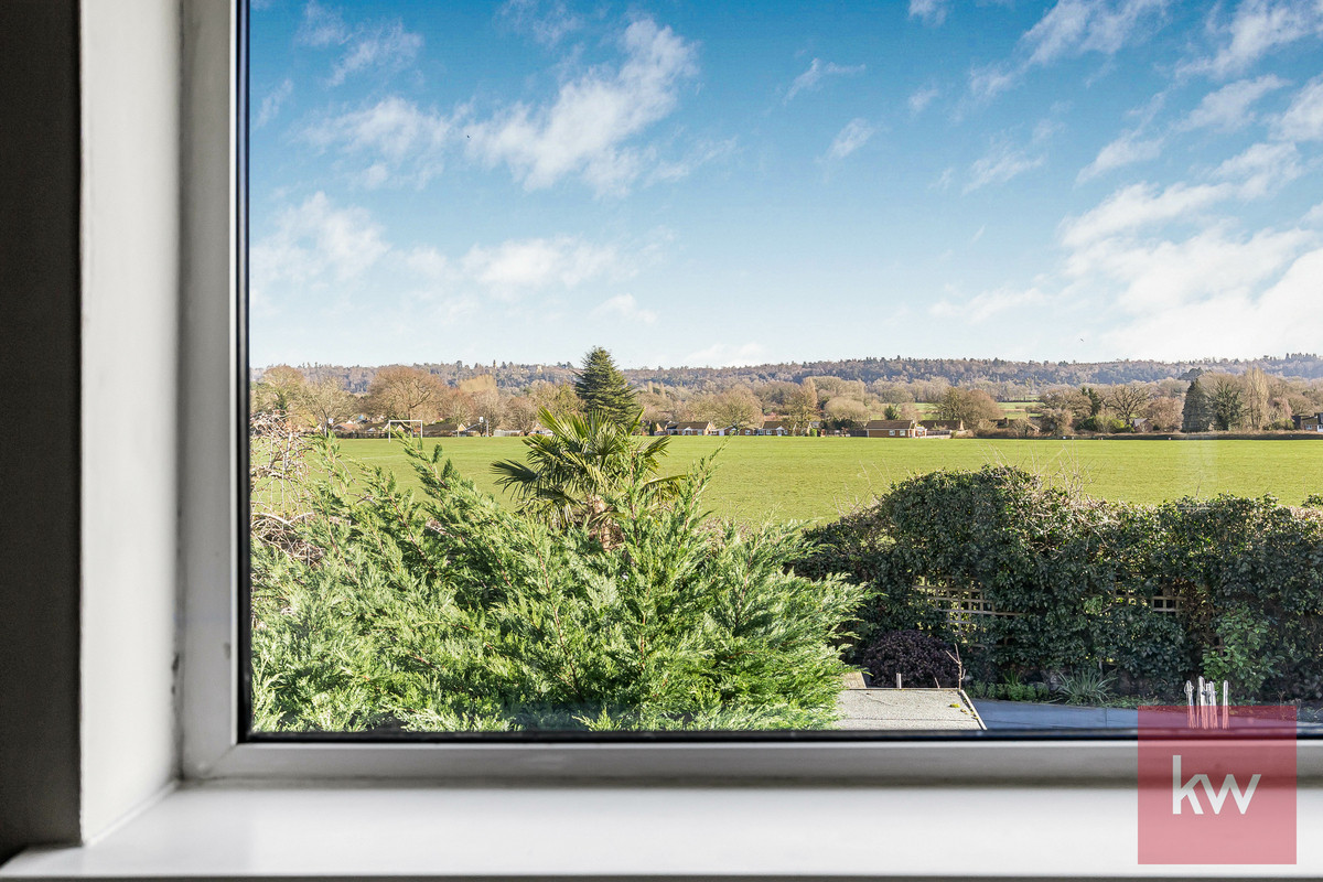 Broom Hill, Cookham, Maidenhead, SL6, photo 18
