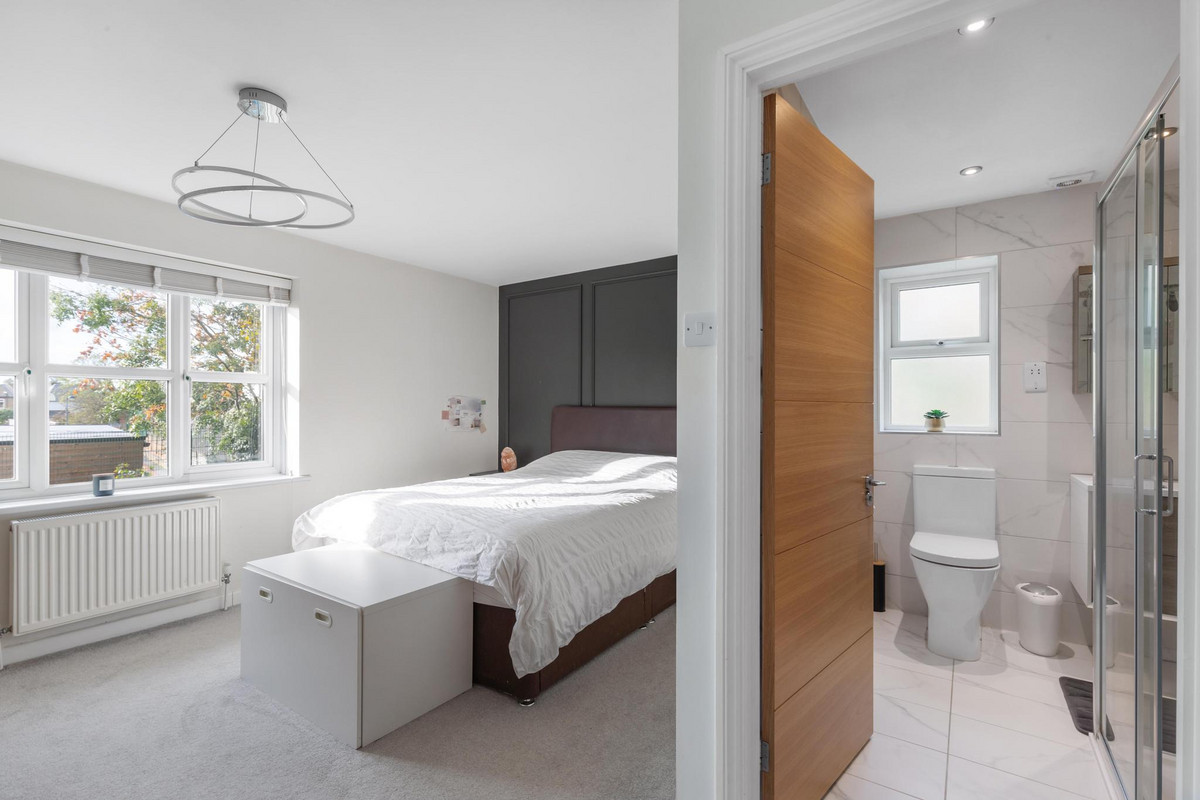 Princes Mews, Hounslow, TW3, photo 15