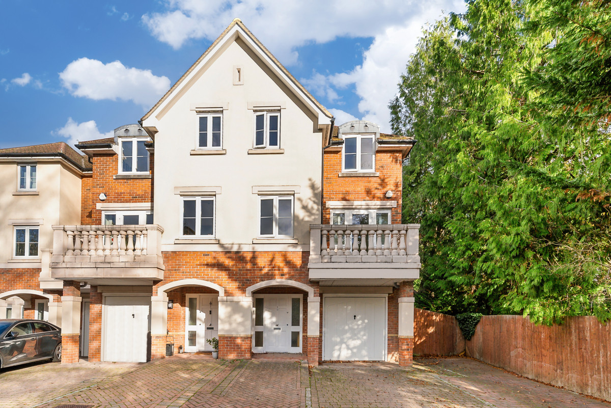 Symeon Place, Reading, RG4