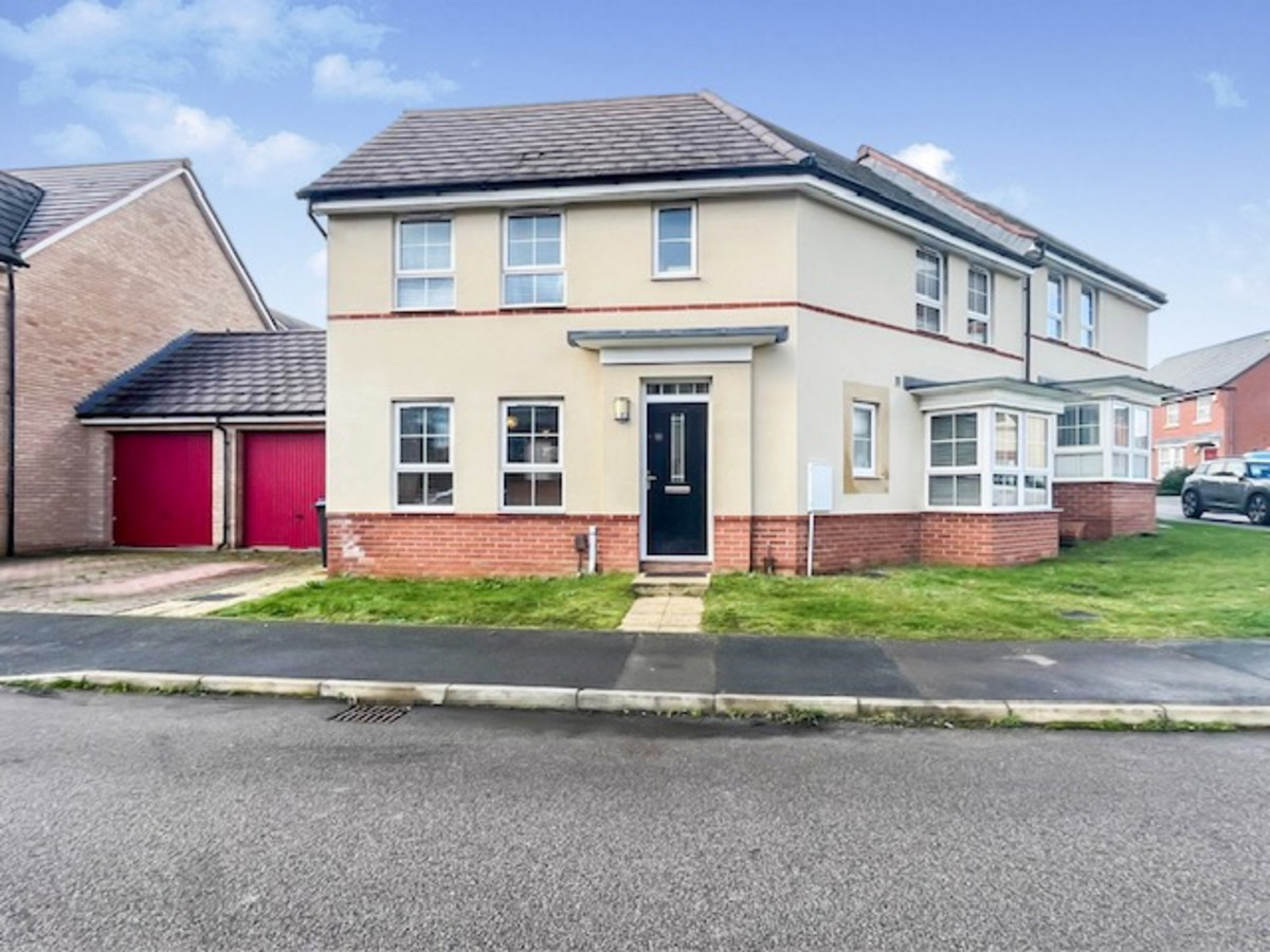 Burgundy Drive, Hemel Hempstead, HP2