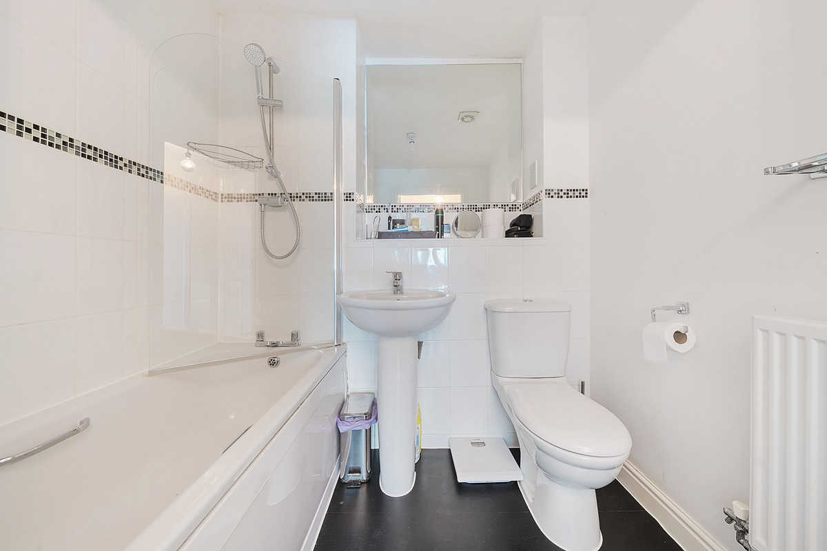 Plantation Close, Bushey, WD23, photo 7