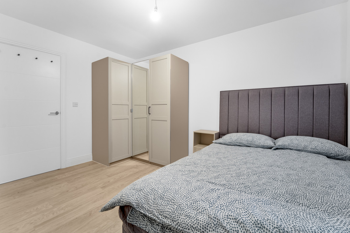 Garrett Crescent, Ottershaw, Chertsey, KT16, photo 9