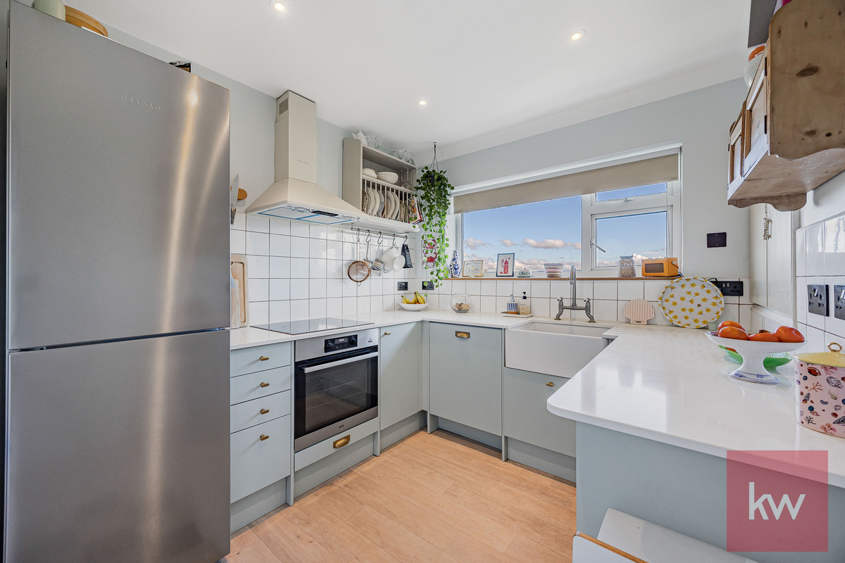 Broom Hill, Cookham, Maidenhead, SL6, photo 11