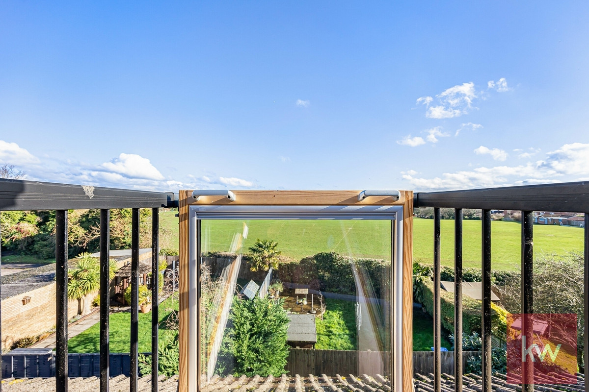 Broom Hill, Cookham, Maidenhead, SL6, photo 24