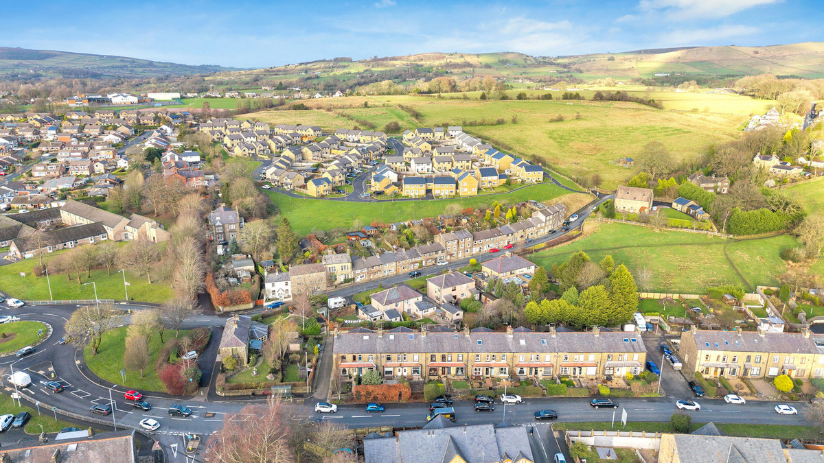 Keighley Road, Colne, BB8