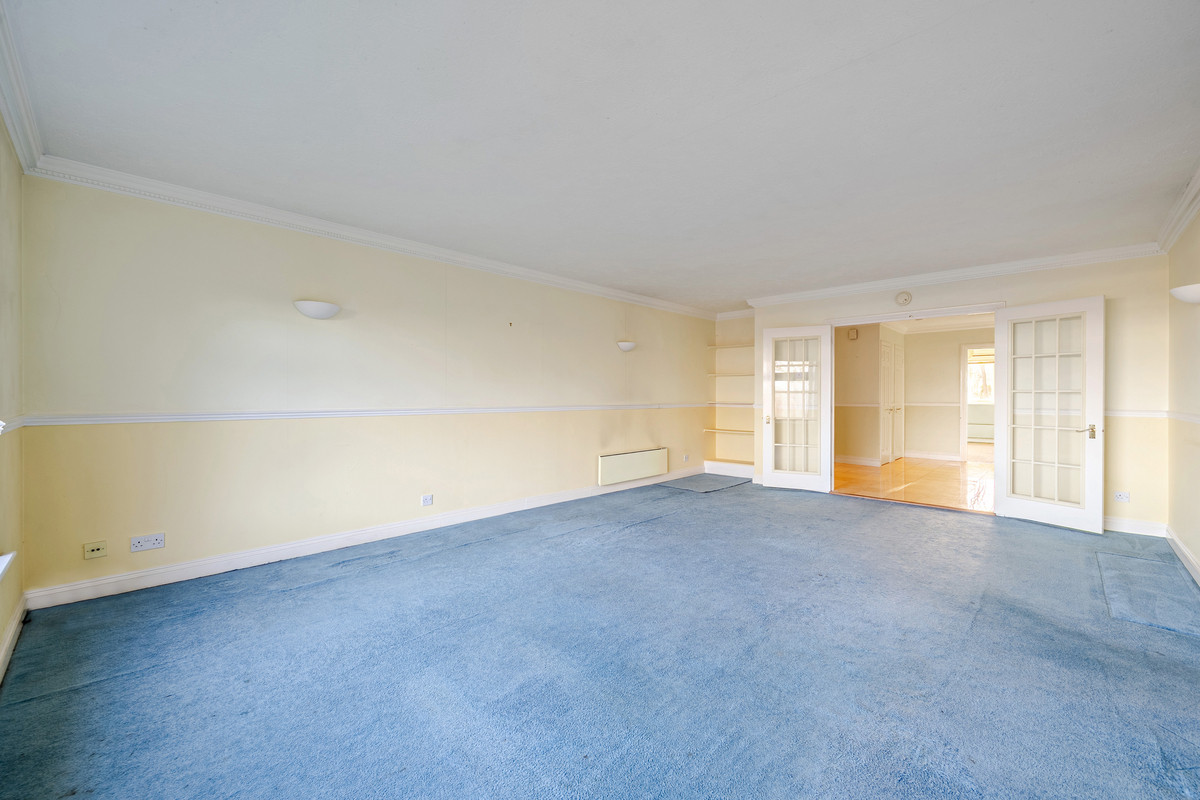 Vale Road, Weybridge, KT13, photo 2