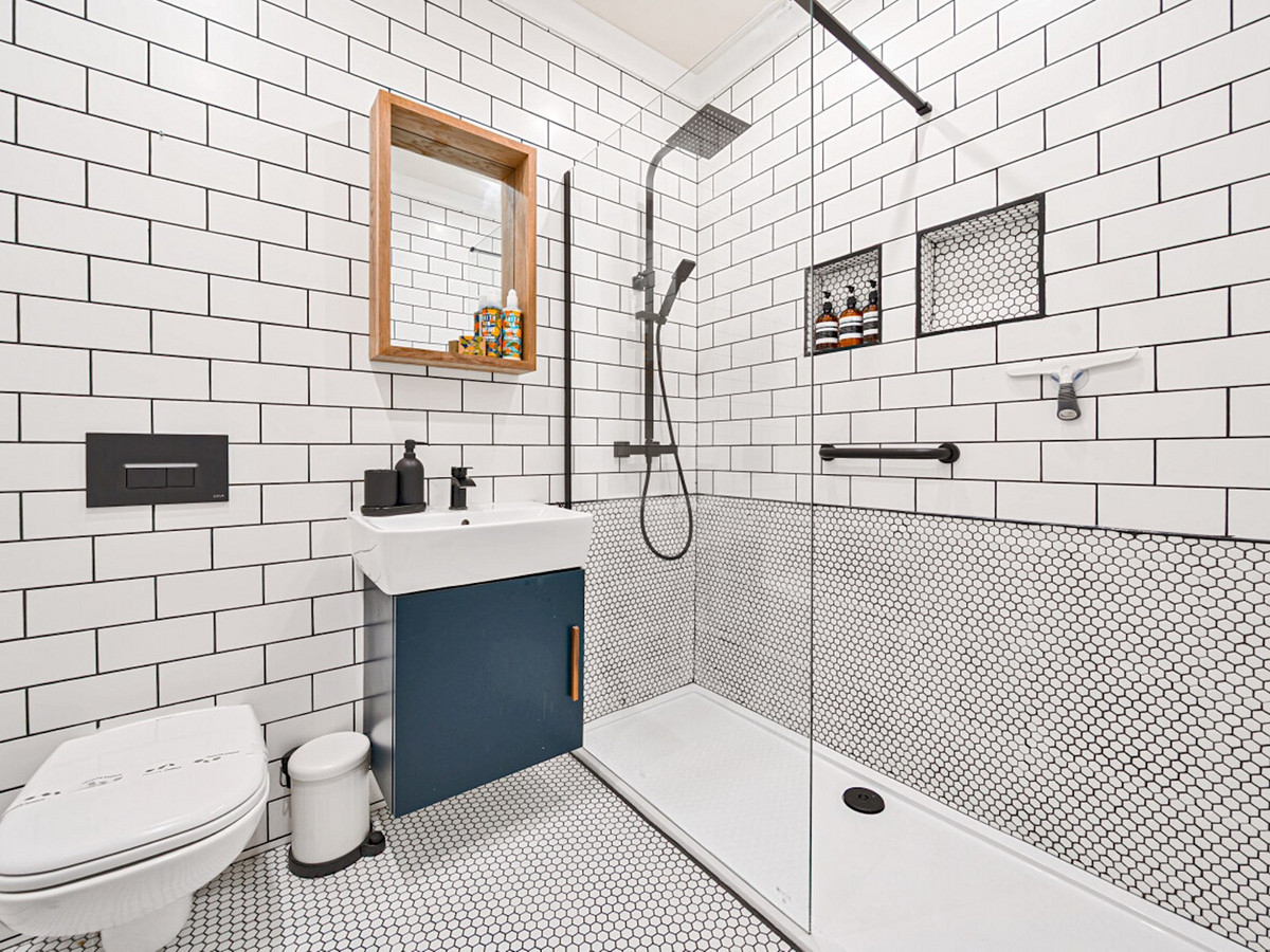 Courtview House, East Molesey, KT8, photo 15
