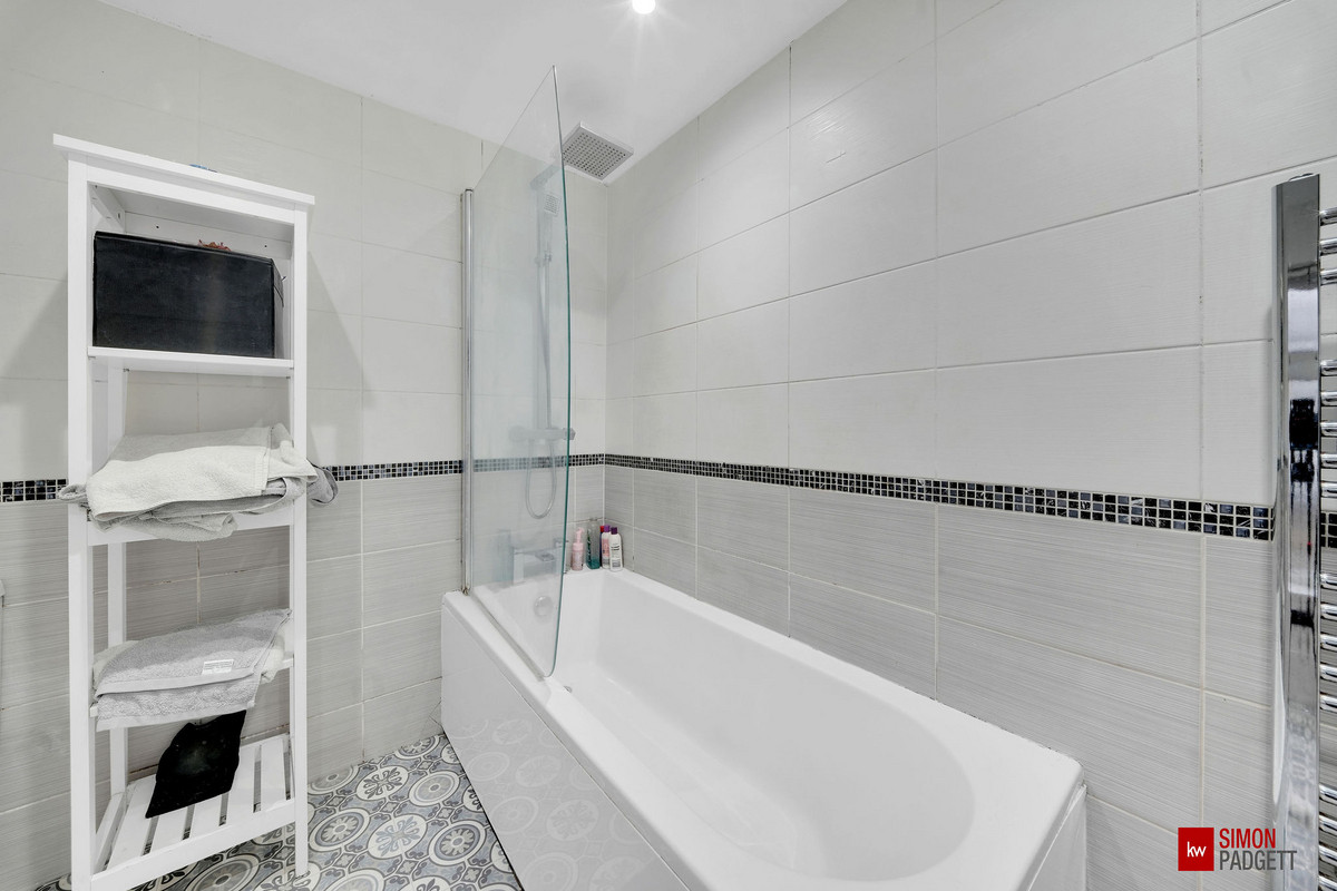 Keighley Road, Colne, BB8, photo 16