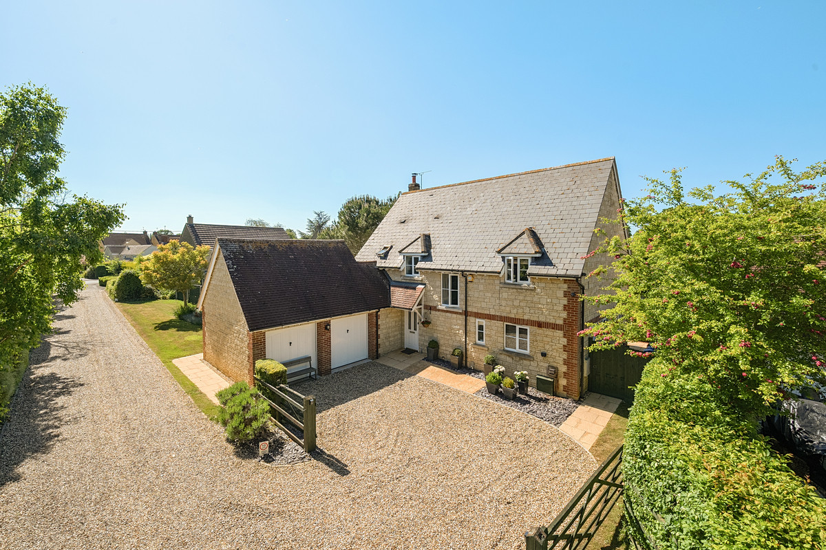 Clarkes Field, Malmesbury, SN16