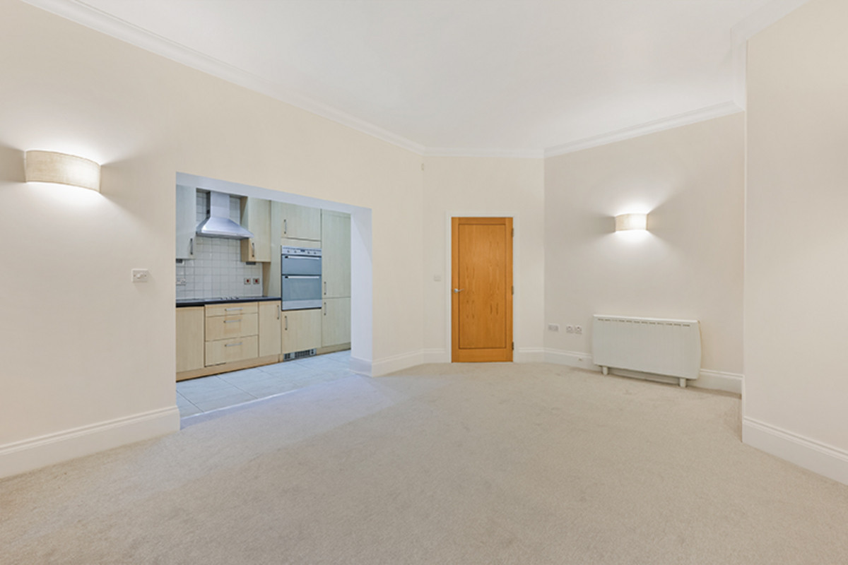Elizabeth Drive, Banstead, SM7, photo 7