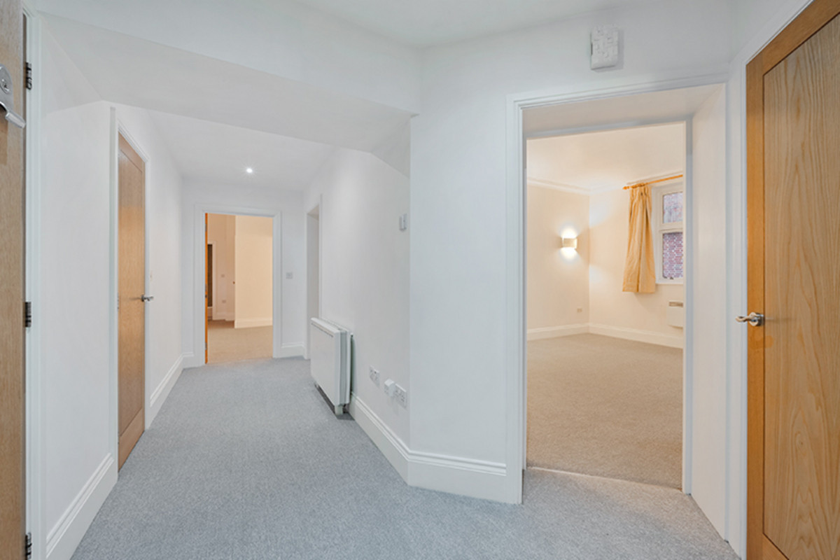 Elizabeth Drive, Banstead, SM7, photo 5
