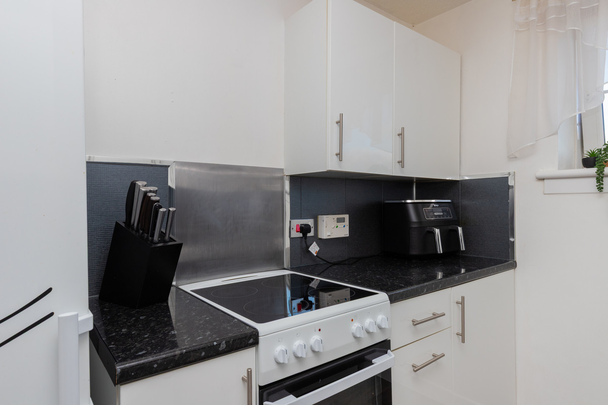 Abbotsford Drive, Grangemouth, FK3, photo 6