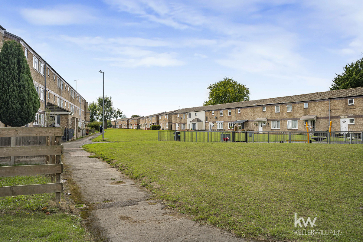 Trident Drive, Dunstable, LU5, photo 15