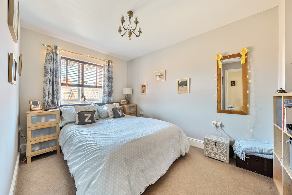 Blue Cedar Close, Yate, BS37, photo 11