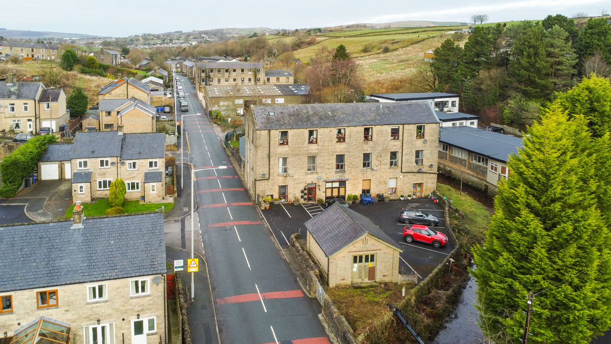 Becks Crossing Skipton Road, Colne, BB8