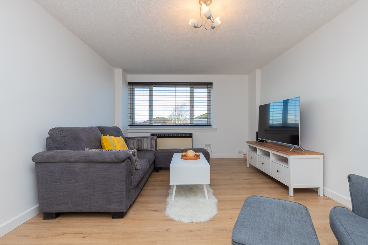 Abbotsford Drive, Grangemouth, FK3, photo 14
