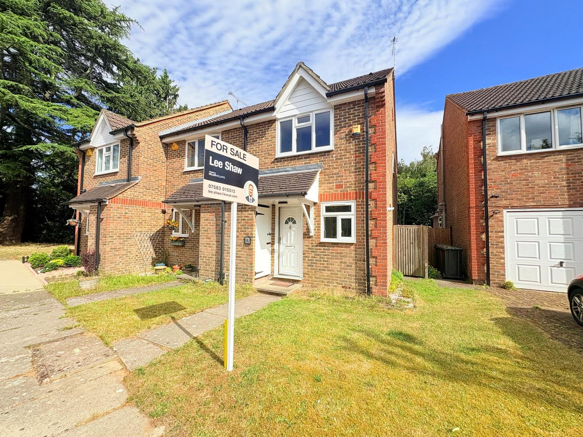 Magnolia Avenue, Abbots Langley, WD5