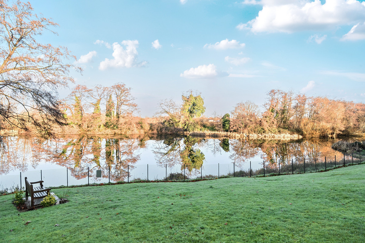 Vale Road, Weybridge, KT13, photo 12