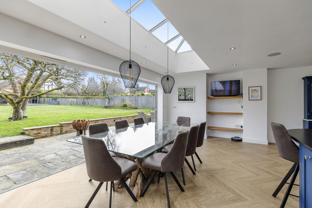 The Park, Leatherhead, KT23, photo 4