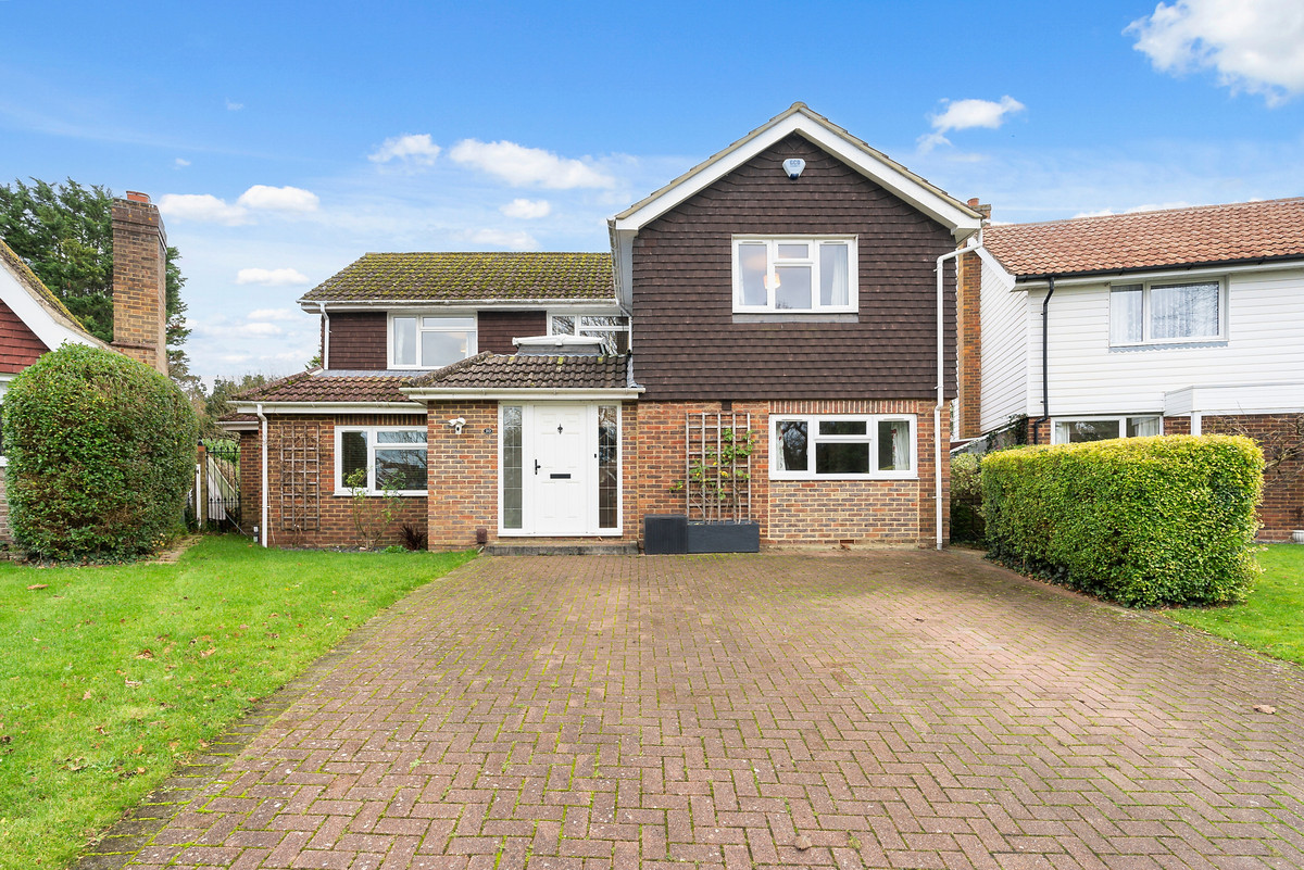 Ashley Park, Maidenhead, SL6