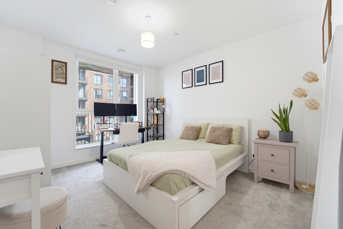 Pembrey Court, London, W3, photo 8