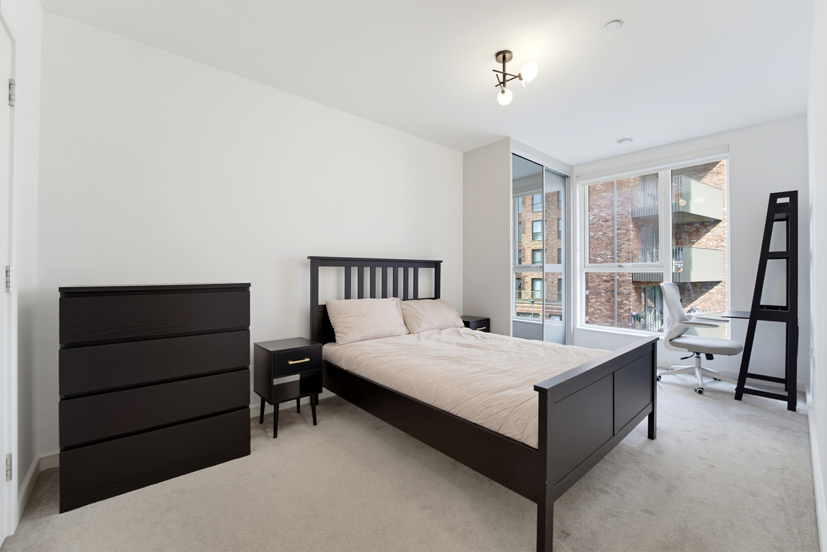 Pembrey Court, London, W3, photo 12