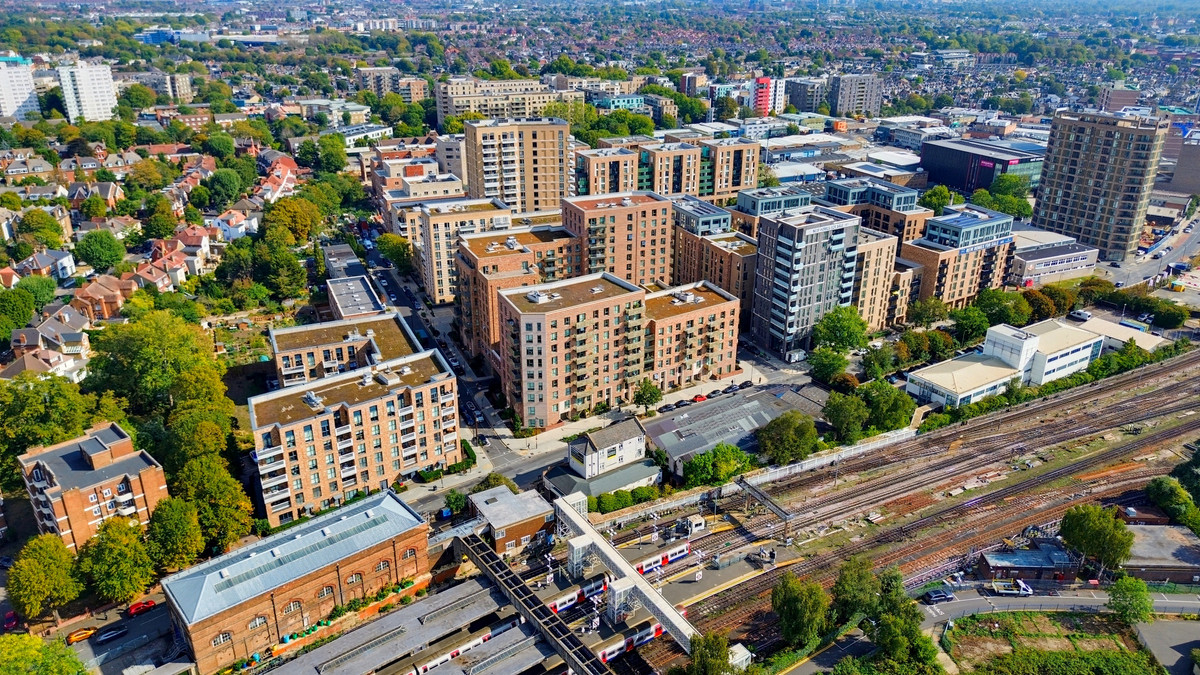 Pembrey Court, London, W3, photo 21