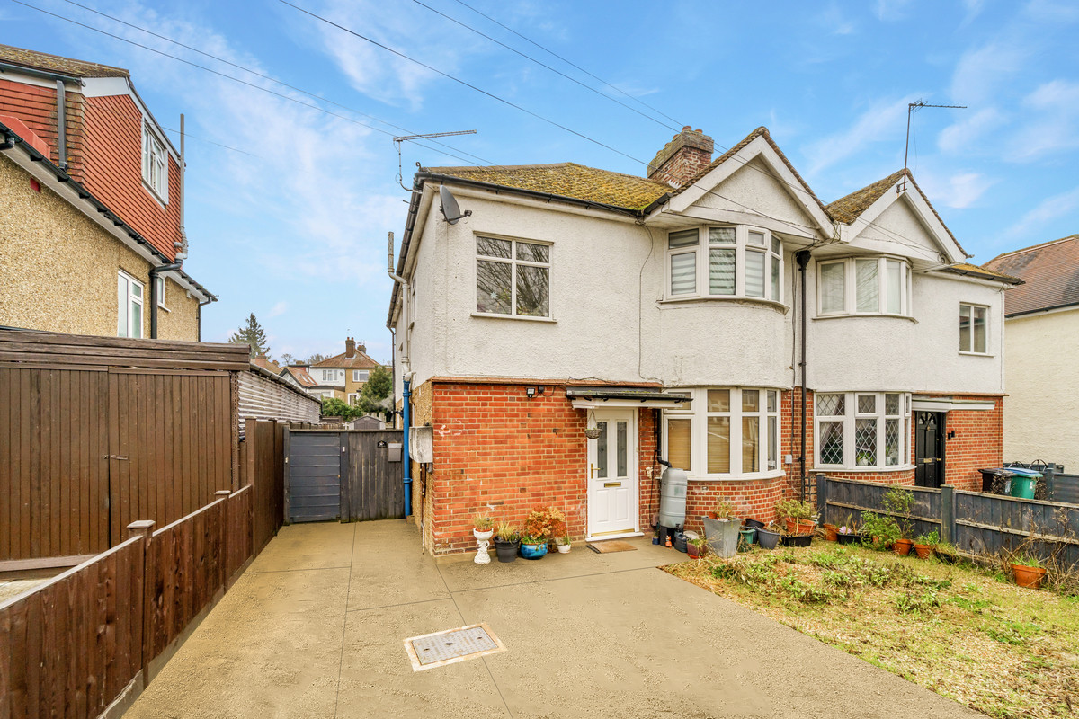 Purbrock Avenue High Road, Watford, WD25