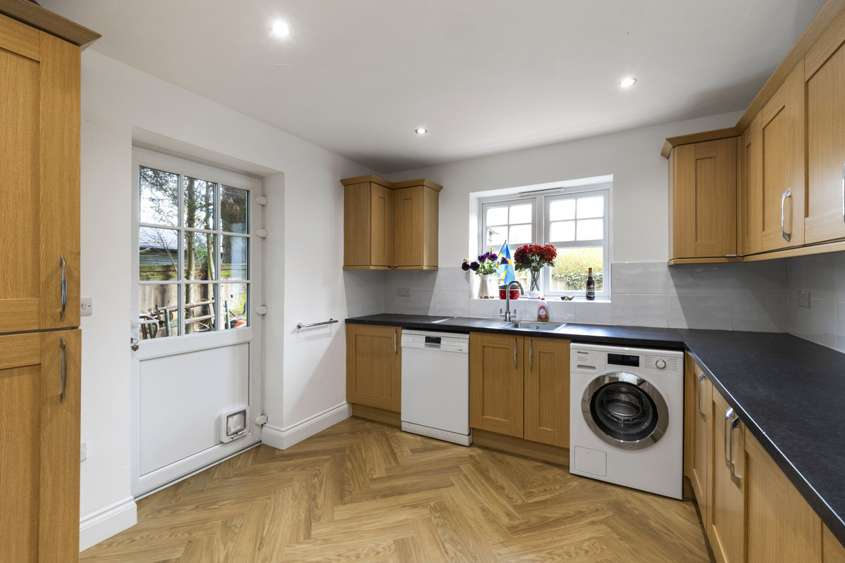 The Park, Leatherhead, KT23, photo 6