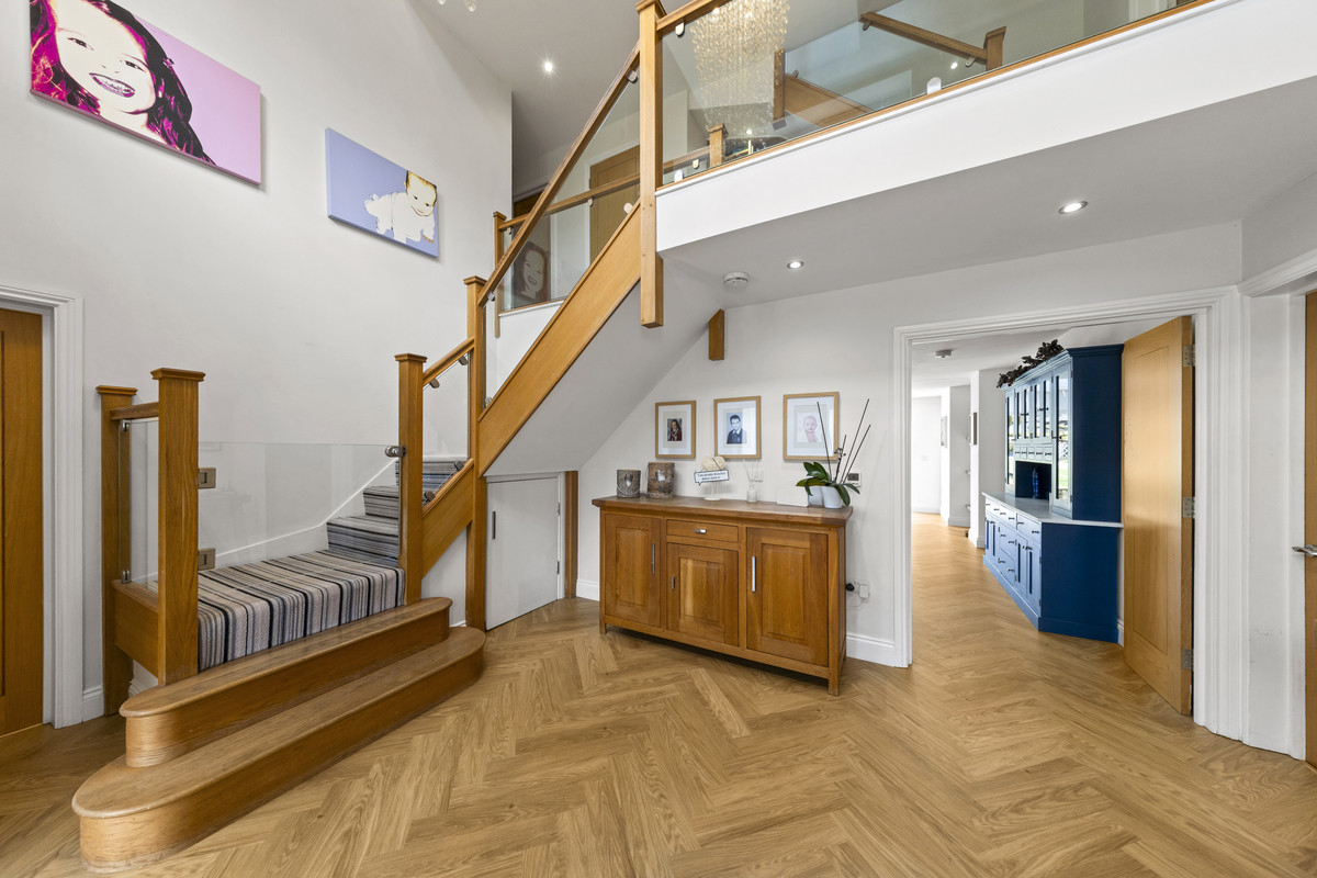 The Park, Leatherhead, KT23, photo 7