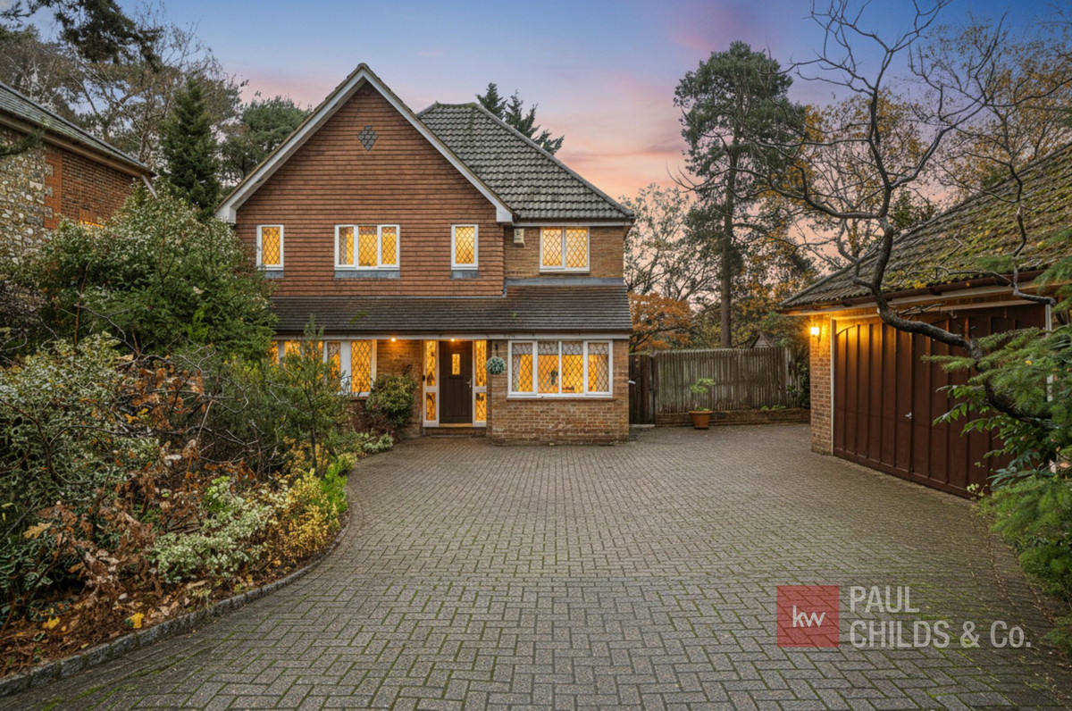 Butler Road, Bagshot, GU19
