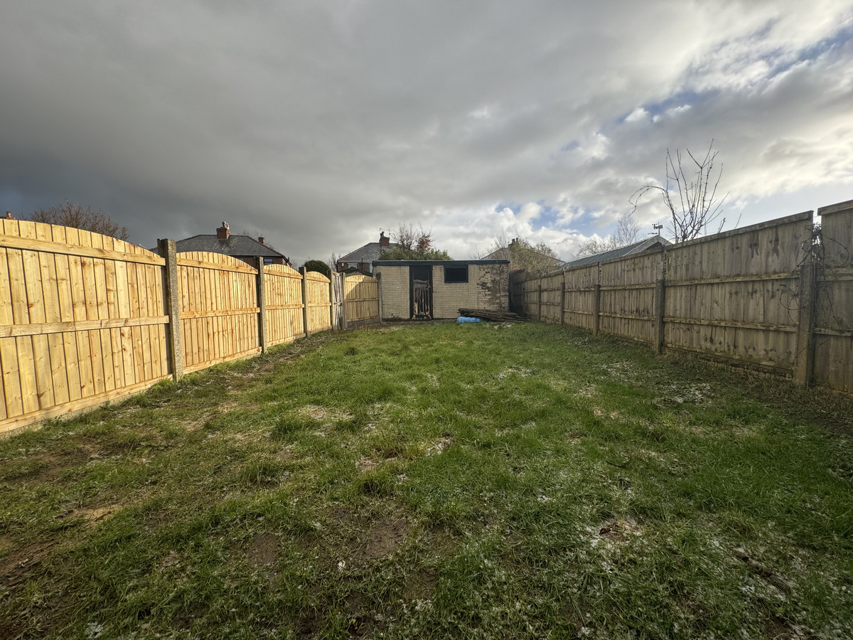 Balshaw Crescent, Leyland, PR25, photo 11