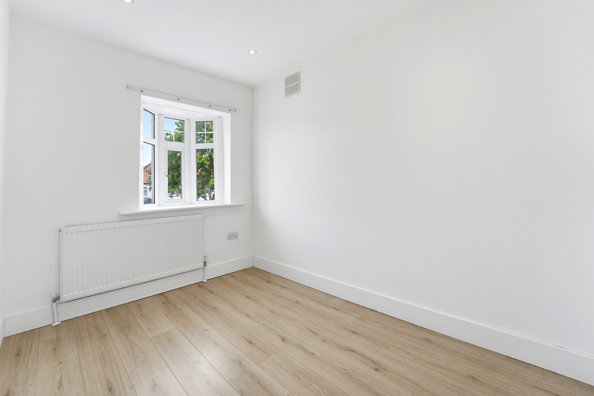Carlton Avenue West, Wembley, HA0, photo 13