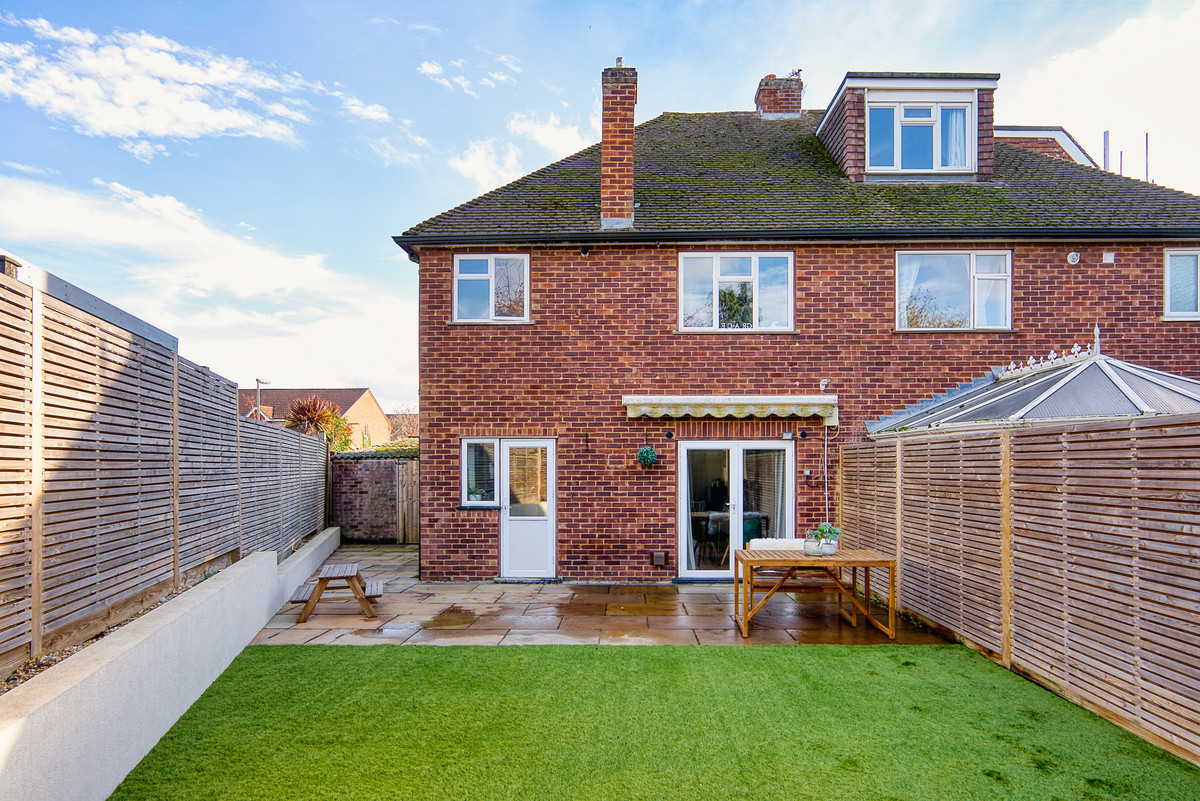 Sheep Walk, Shepperton, TW17, photo 13