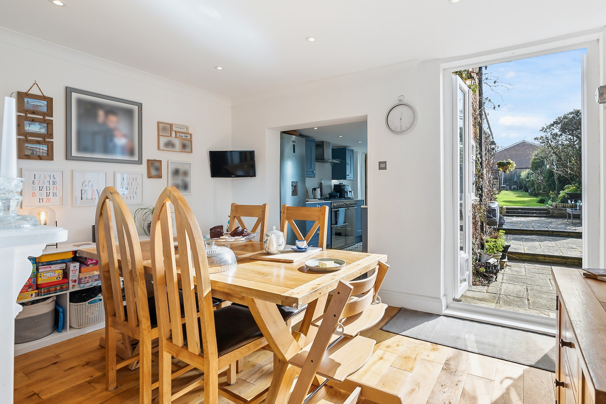 Spinney Hill, Addlestone, KT15, photo 8