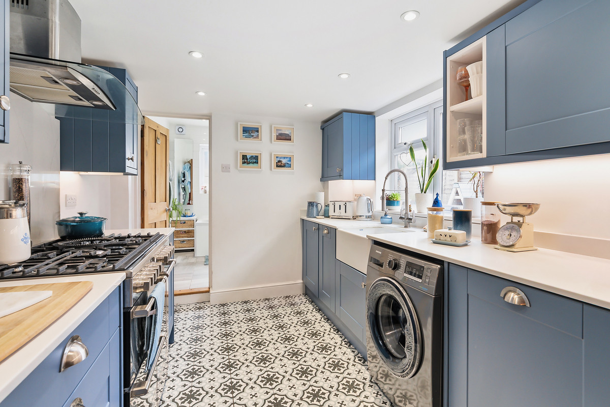 Spinney Hill, Addlestone, KT15, photo 7