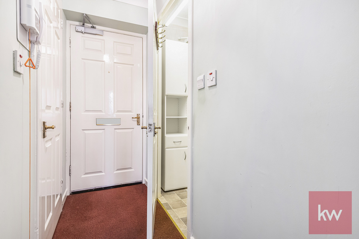 Bridge Avenue, Maidenhead, SL6, photo 8