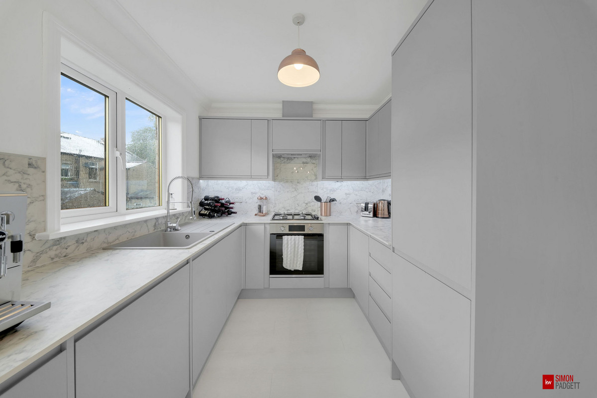 Standroyd Road, Colne, BB8, photo 10