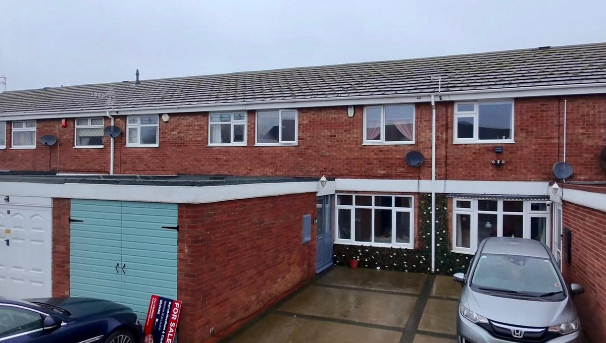 Yarborough Drive, Grimsby, DN31, photo 2