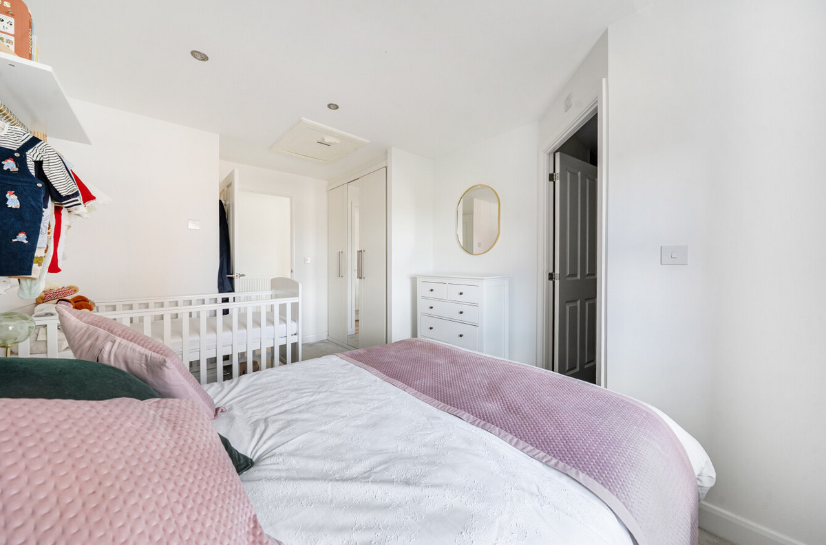 Odiham Drive, Newbury, RG14, photo 16