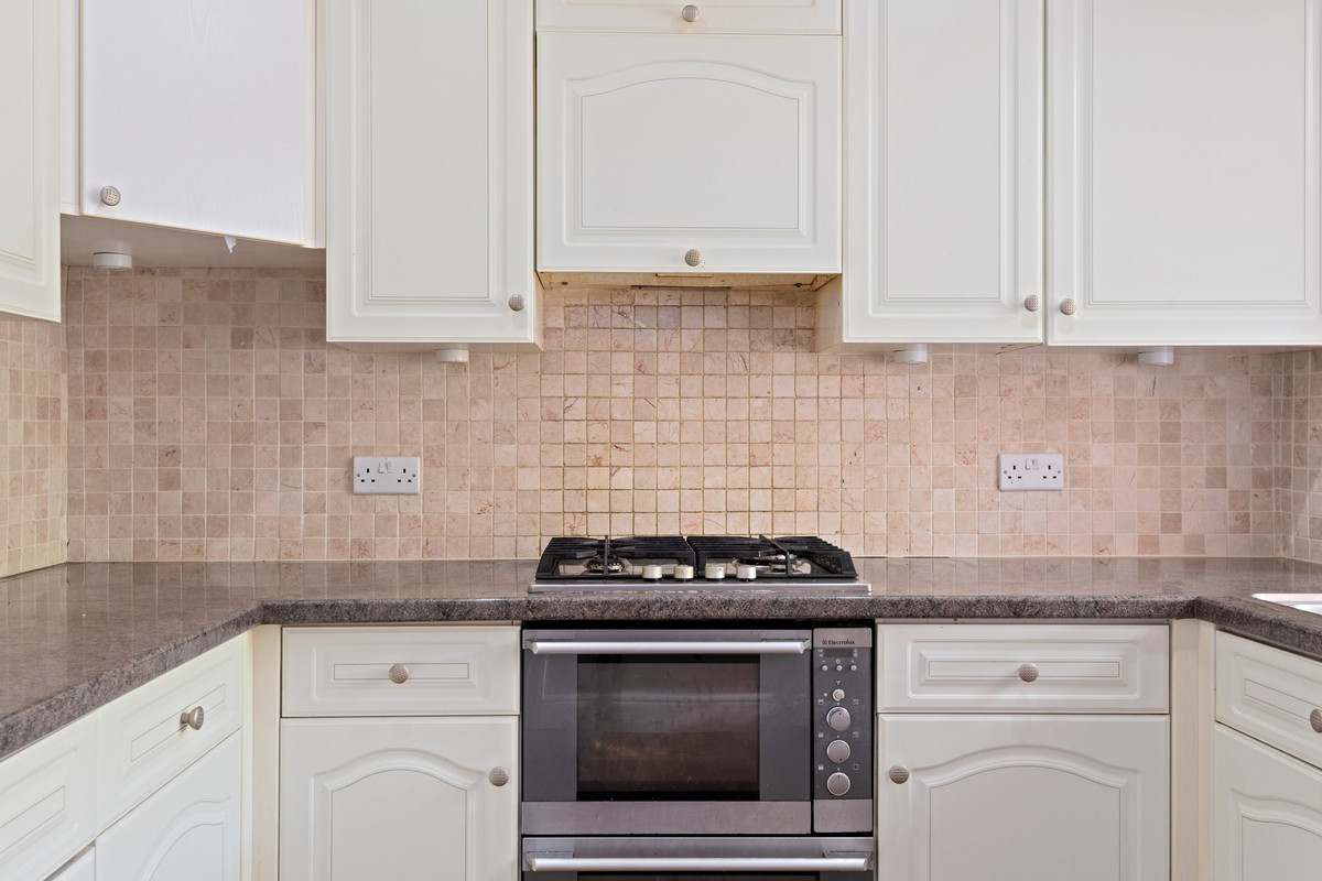 Dell Road, West Drayton, UB7, photo 6