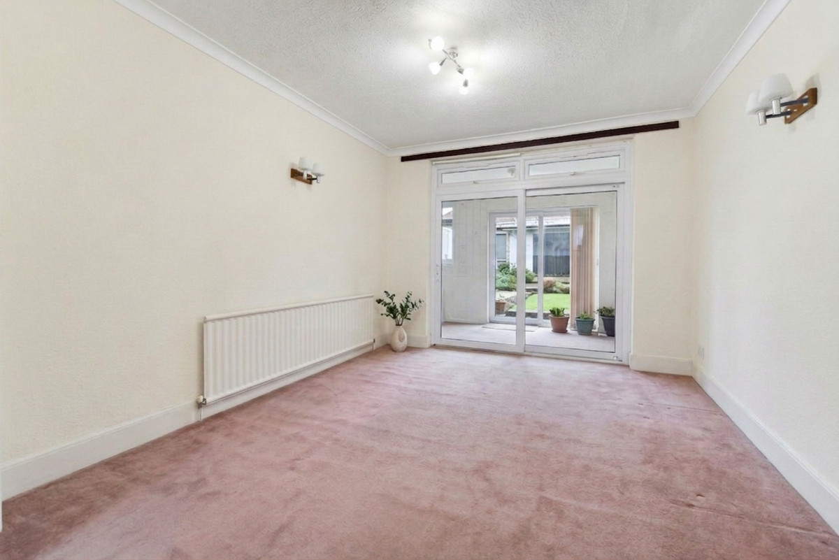 Winchester Avenue, London, NW9, photo 4