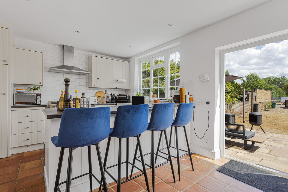 Walton Bridge Road, Shepperton, TW17, photo 10