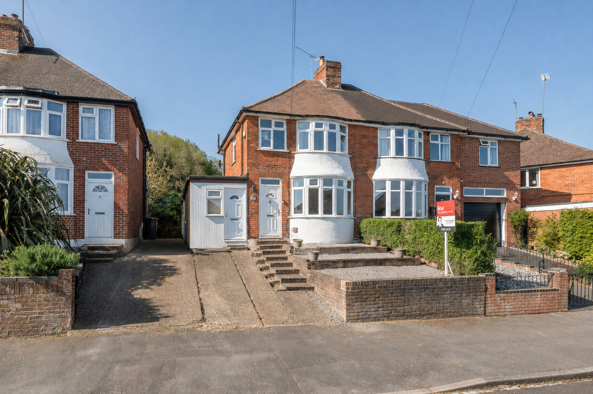 Thirlmere Avenue, Tilehurst, Reading
