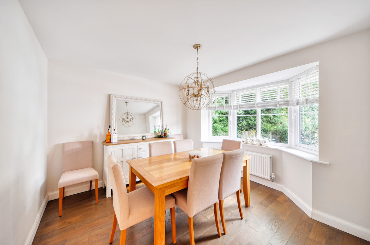 Coronel Close, Swindon, SN3, photo 7